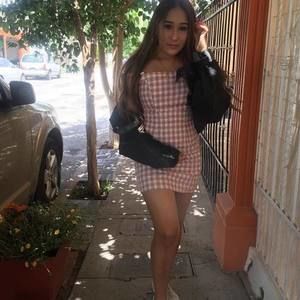 Meet your Posher, Michelle